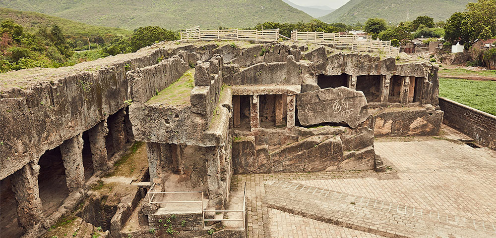 Buddhist-Caves-of-Khapra-Kodiya1