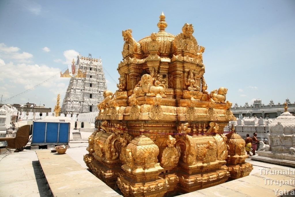 Sri-Padmavathi-Ammavari-TempleTiruchanur