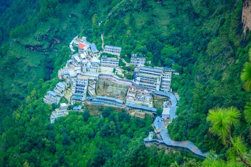 Vaishno-Devi-Temple-2