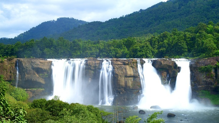 athirappalli_and_vazhachal_waterfalls_thrissur20131031102422_79_1