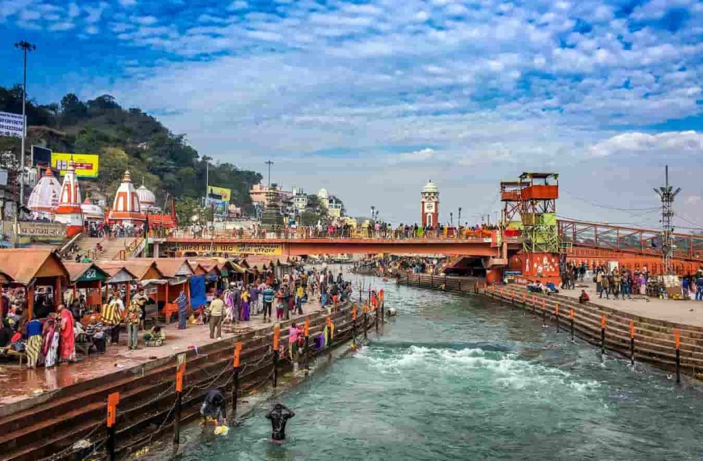 ganga-river-in-haridwar-india_1-3