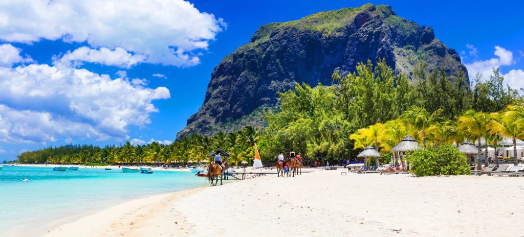 mauritius-beaches-le-morne-AP128667384