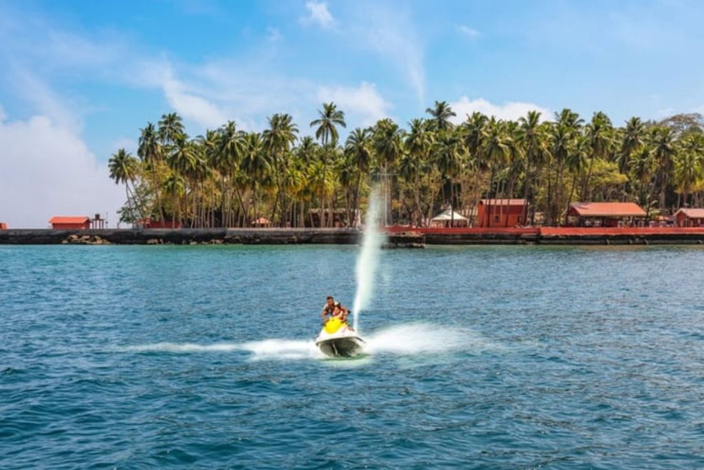 water-sports-in-lakshadweep-cost