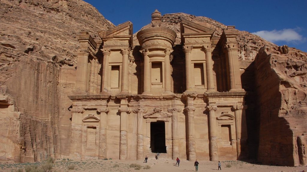 The_Monastery_Deir_Petra_-_2258432727-1360×765